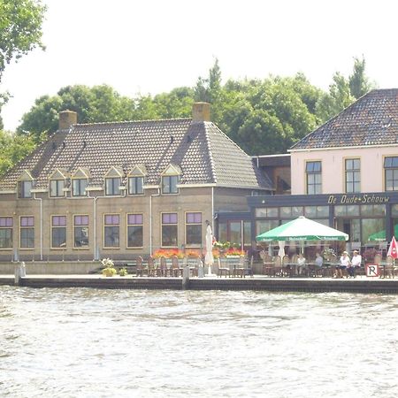 De Oude Schouw Hotel Jirnsum Exterior foto