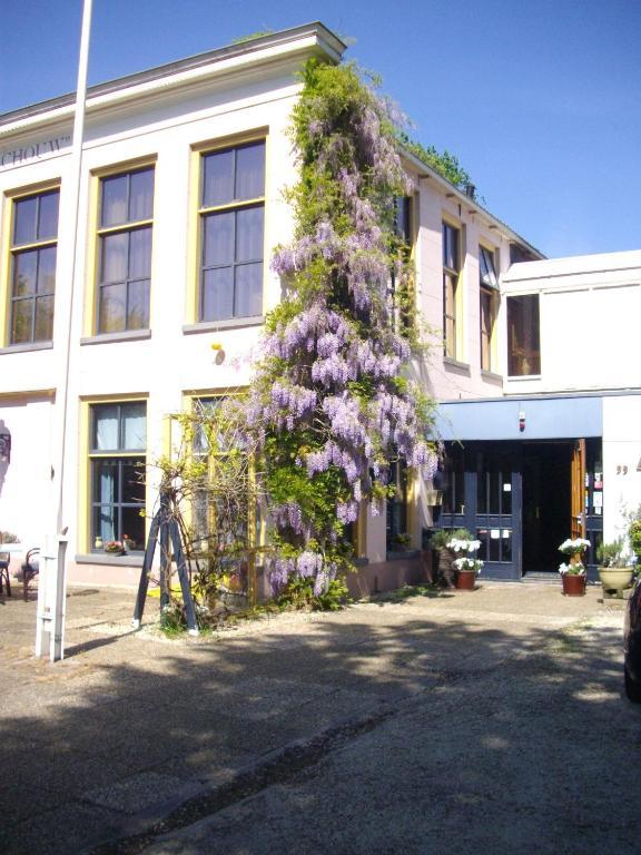 De Oude Schouw Hotel Jirnsum Exterior foto